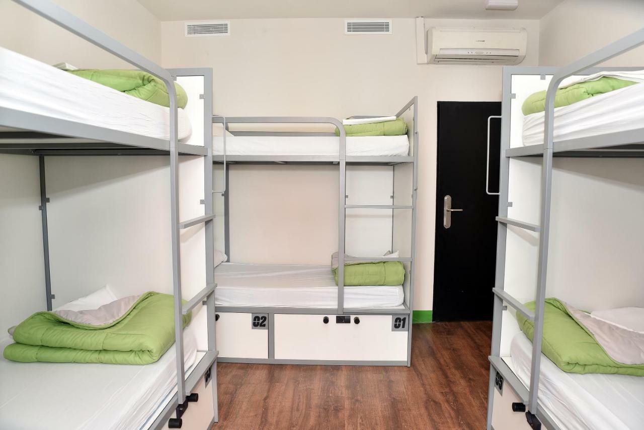 Cats Hostel Madrid Sol Luaran gambar